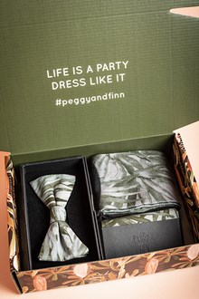 Fan Palm Sage Bow Tie Gift Set