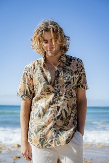 Men's Byron Banksia Short Sleeve Shirt (Pre-Order Only)