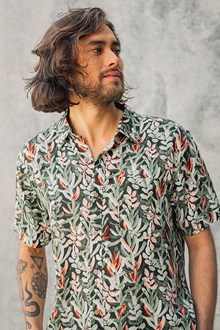 Men's Protea Green Short Sleeve Shirt