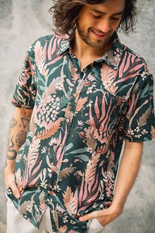Men's Teal Blooms Short Sleeve Shirt